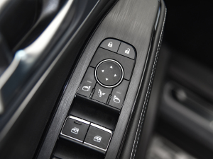 2021VC-Turbo 300 CVT 4WD п؅^