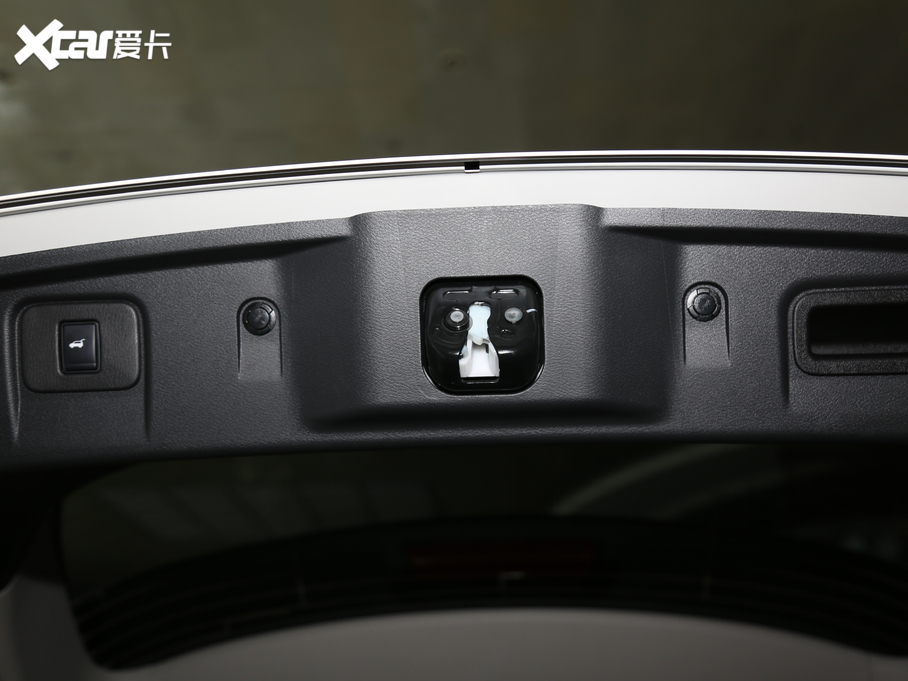 2021m 2.5L XL Plus IȰ