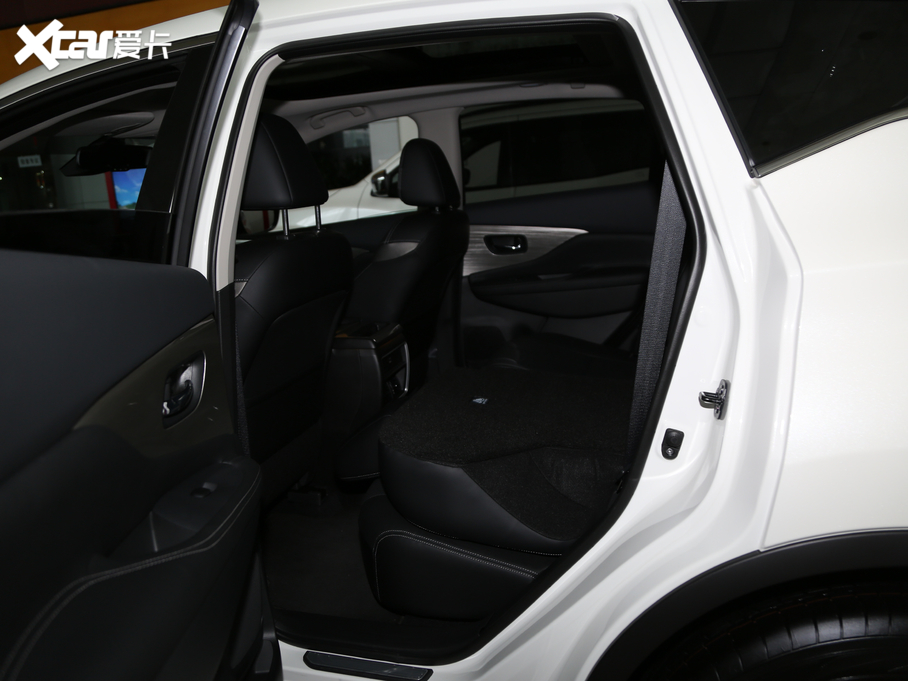 2021m 2.5L XL Plus IȰ