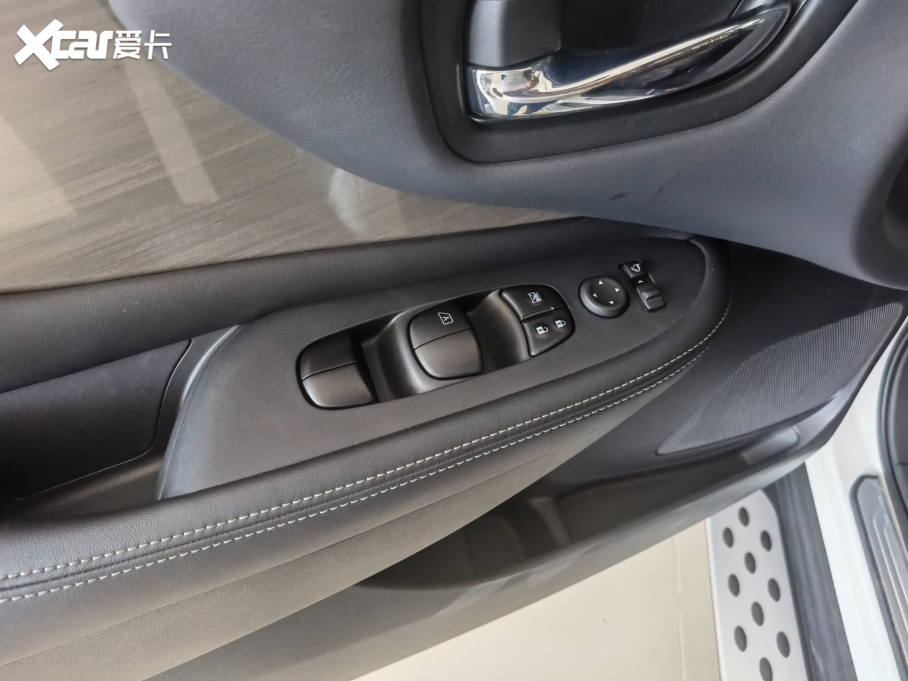 2021m 2.5L XE 򌾫Ӣ