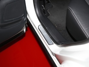 20212.5L XL Plus IȰ g