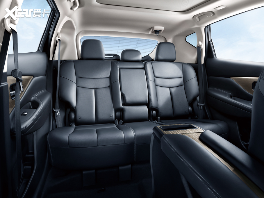 2021mHEV 2.5 S/C HEV XV Ş