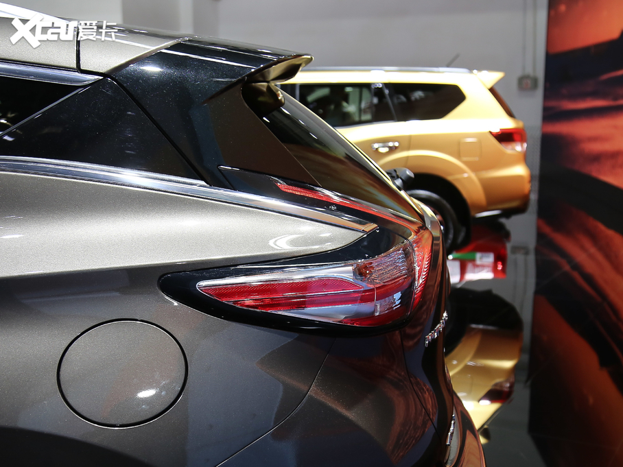 2021mHEV 2.5 S/C HEV XV (q)(lin)Ş