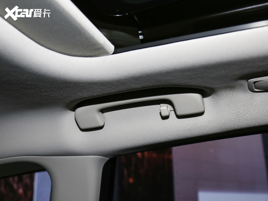 2021����mHEV 2.5 S/C HEV XV ���(q��)��(li��n)��Ş��