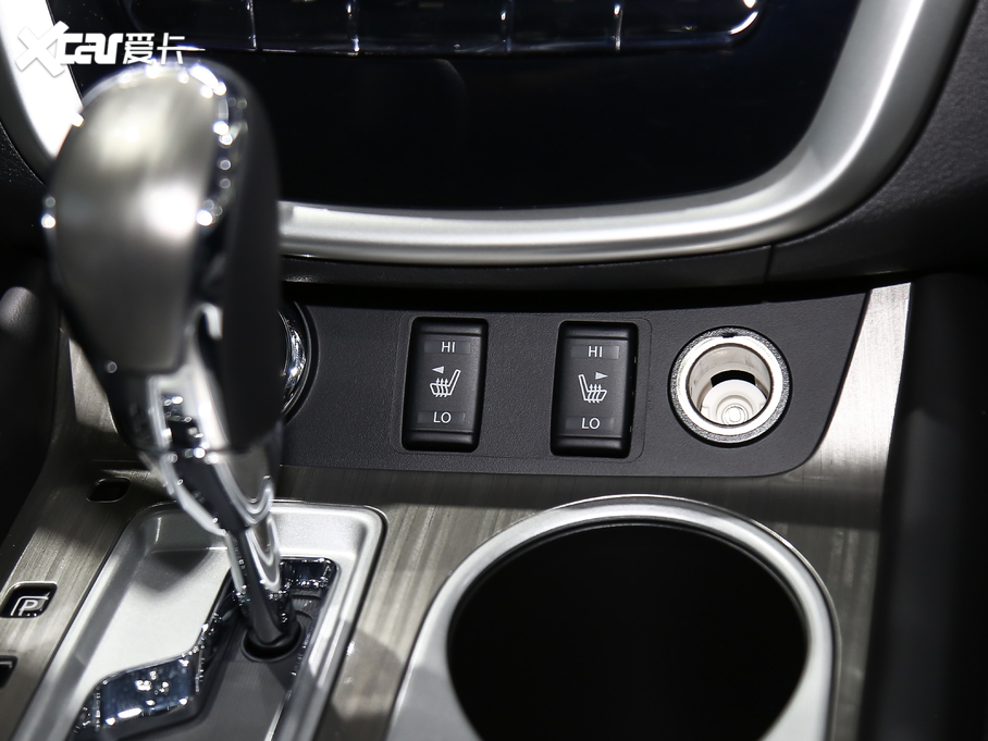 2021����mHEV 2.5 S/C HEV XV �������Ş��