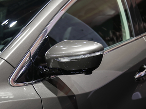 20212.5 S/C HEV XV Ş ^