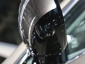 20212.5 S/C HEV XV Ş ^