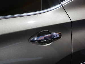 20212.5 S/C HEV XV Ş ^