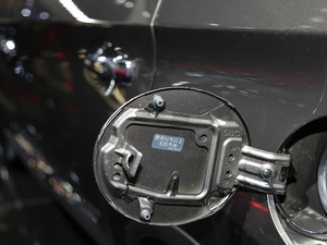 20212.5 S/C HEV XV Ş ^