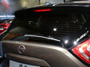 20212.5 S/C HEV XV Ş ^