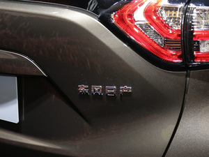 20212.5 S/C HEV XV Ş ^