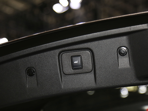 20212.5 S/C HEV XV Ş g