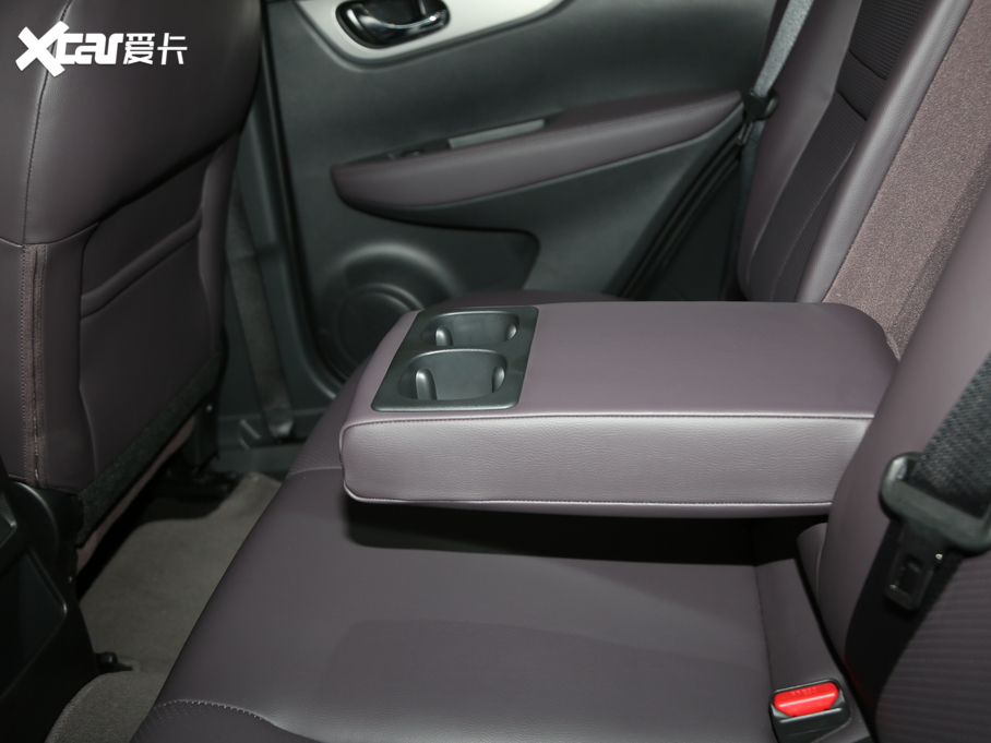 2021п 2.0L CVTA ҹxb