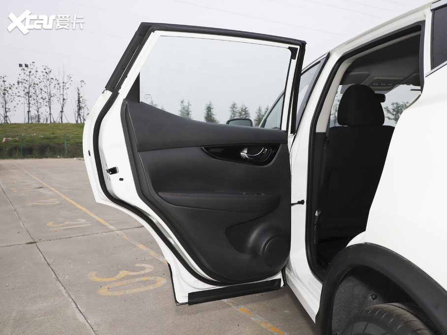 2021���п� 2.0L CVT������