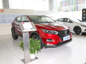 2021款2.0L CVT豪华版 暗夜选装包 整体外观