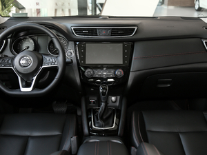 2021款2.0L CVT豪华版 中控台