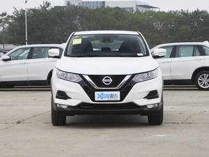 2021款2.0L CVT智享版 正前