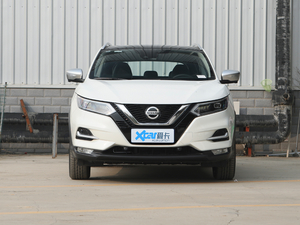 2021款2.0L CVT豪华领航版 正前