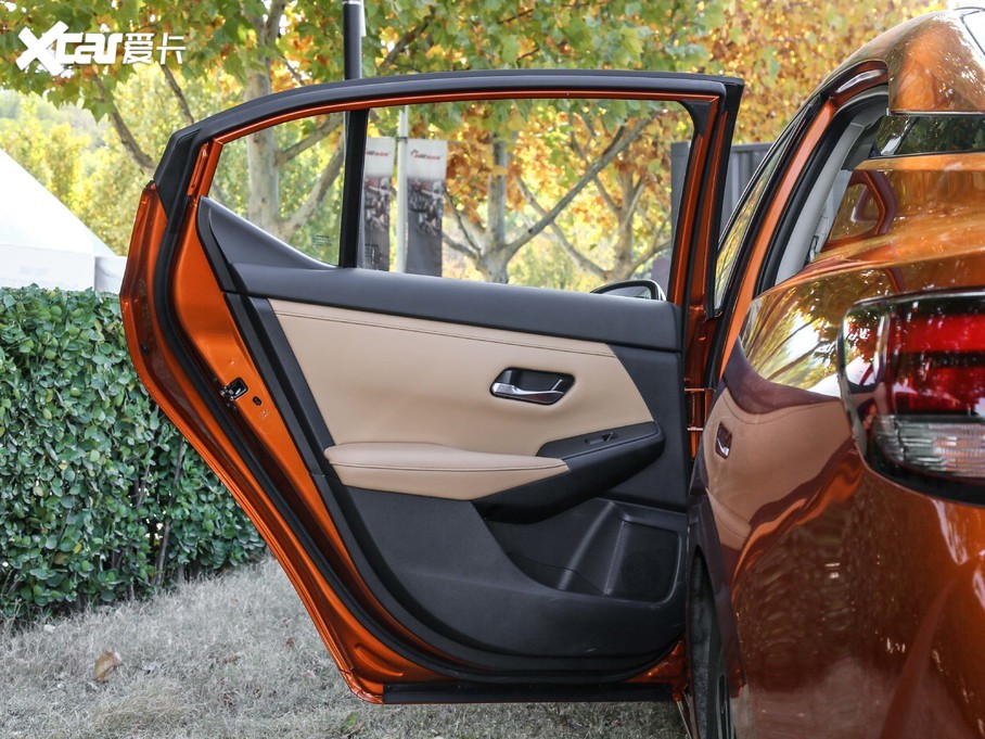 2021��܎�� 1.6L TOP CVT������