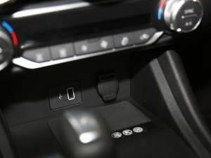 20211.6L XL CVT п؅^