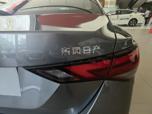 2021款1.6L XL CVT悦享版 尾灯