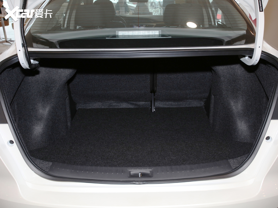 2021LANNIA {B 1.6L CVTǿ