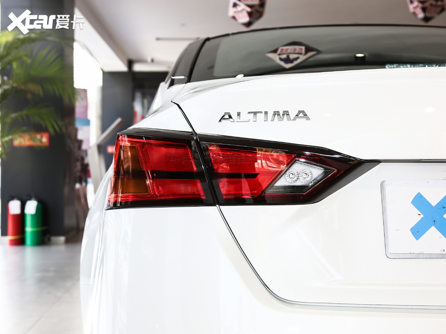 2021[ 2.0L XL Upper AD1 I