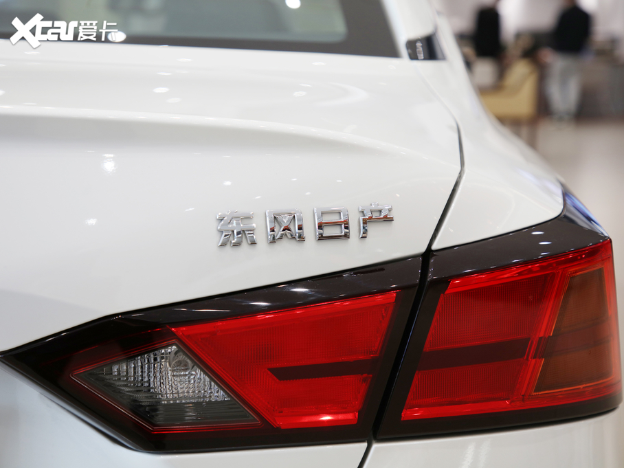 2021[ 2.0T XL Upper AD1 I