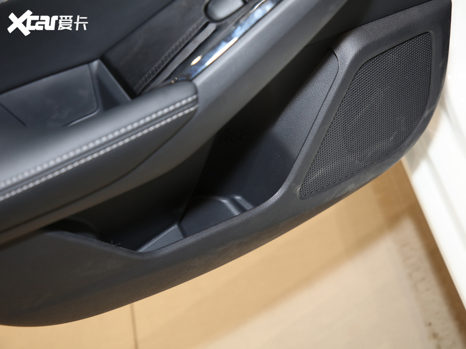 2021[ 2.0T XL Upper AD1 I