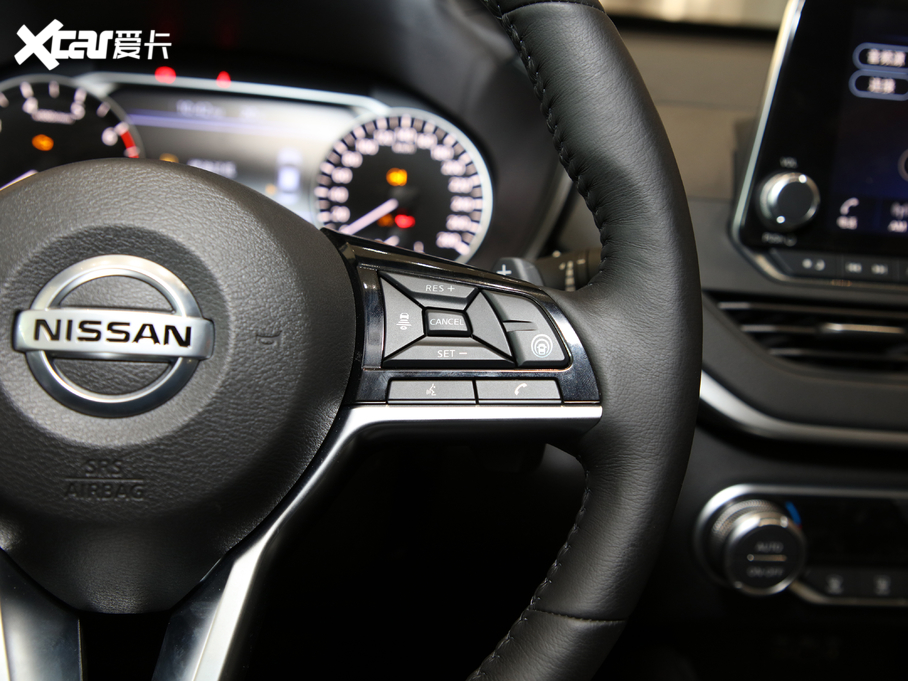 2021[ 2.0T XL Upper AD1 I