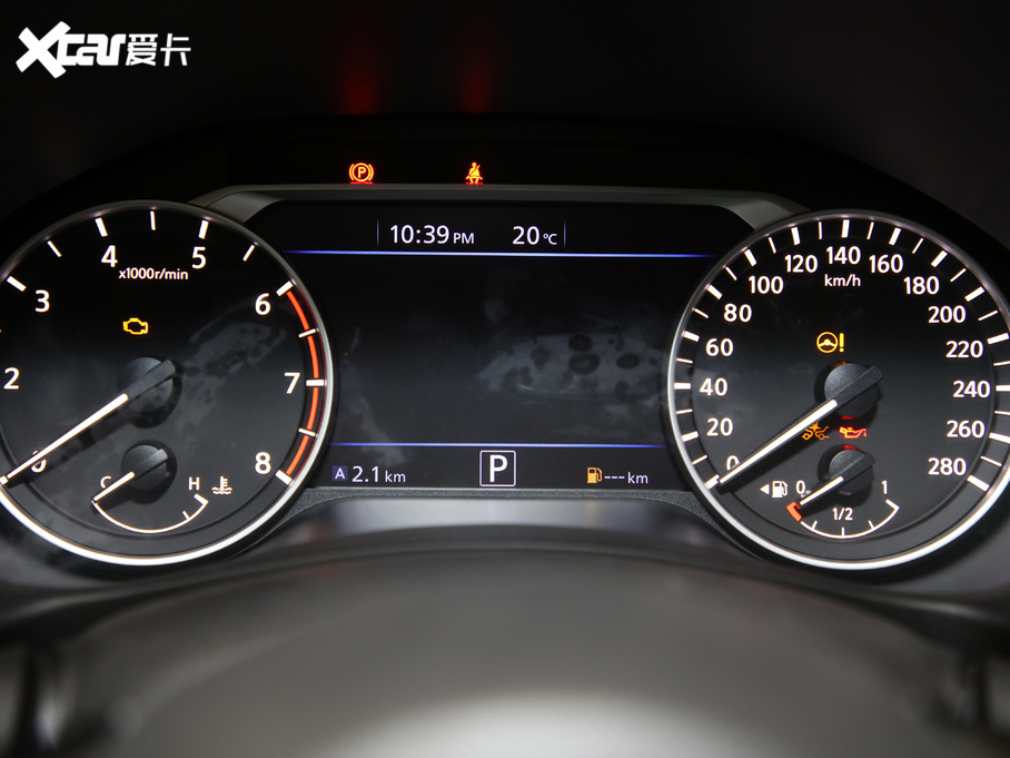 2021[ 2.0T XL Upper AD1 I