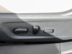 20212.0T XV AD1 I {{