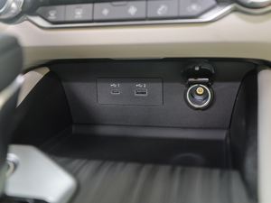 20212.0T XV AD1 I п؅^