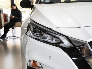 20212.0L XL Upper AD1 I ^