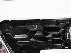 20212.0L XL Upper AD1 I ^