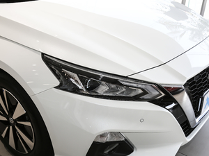 20212.0L XL Upper AD1 I ^