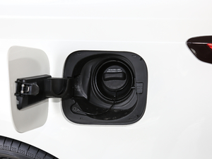 20212.0L XL Upper AD1 I ^