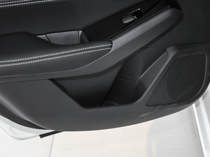 20212.0L XL Upper AD1 I g