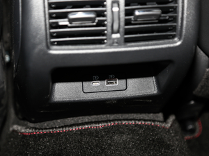 20212.0L XL Upper AD1 I g