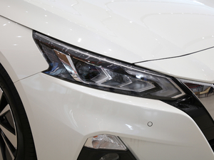 20212.0T XL Upper AD1 I ^