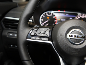 20212.0T XL Upper AD1 I п؅^