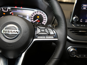 20212.0T XL Upper AD1 I п؅^