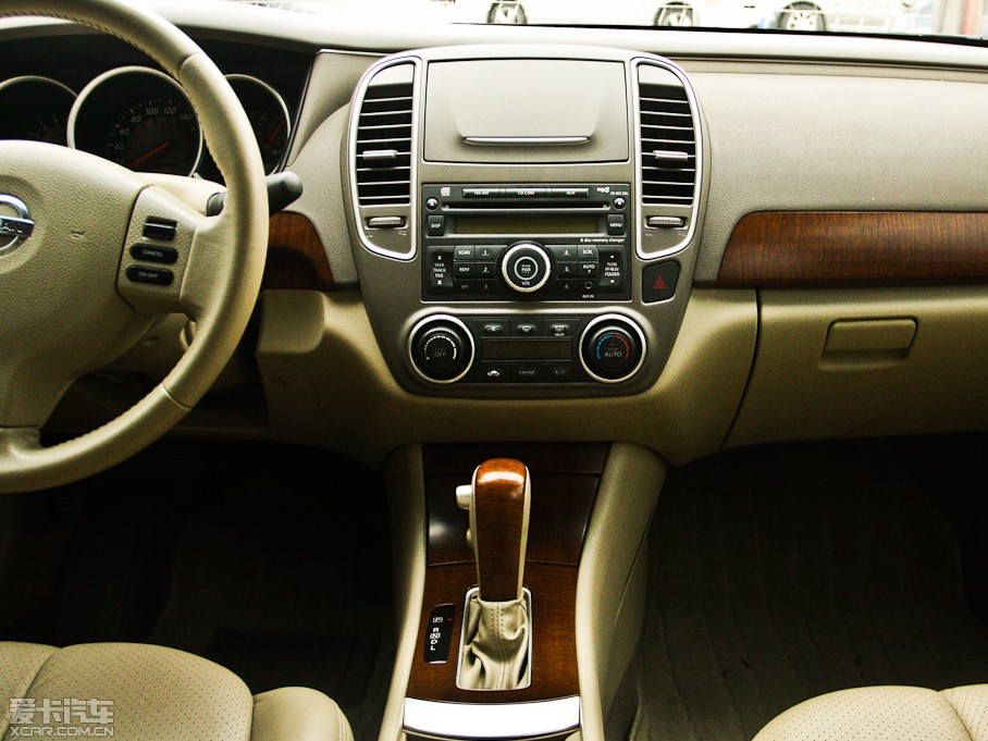 2010܎ 2.0L CVT Ƽ