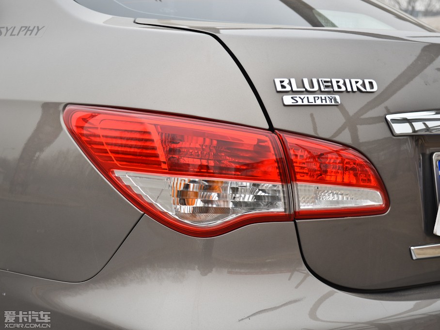 2010��܎�� 2.0L CVT ���A��