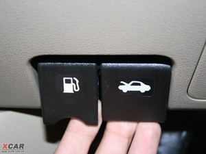 2010款2.0L CVT 科技版 空间座椅