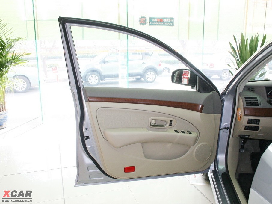 2010܎ 2.0L CVT Ƽ