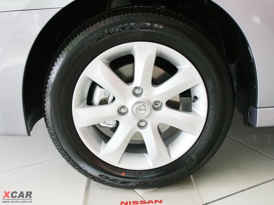 2010܎ 2.0L CVT Ƽ