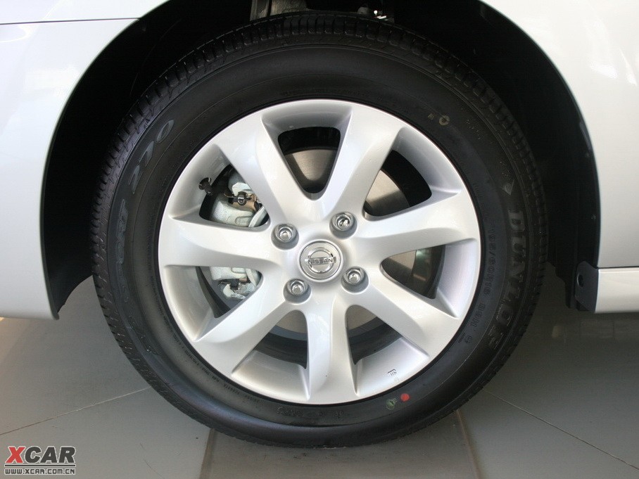 2010܎ 2.0L CVT Ƽ