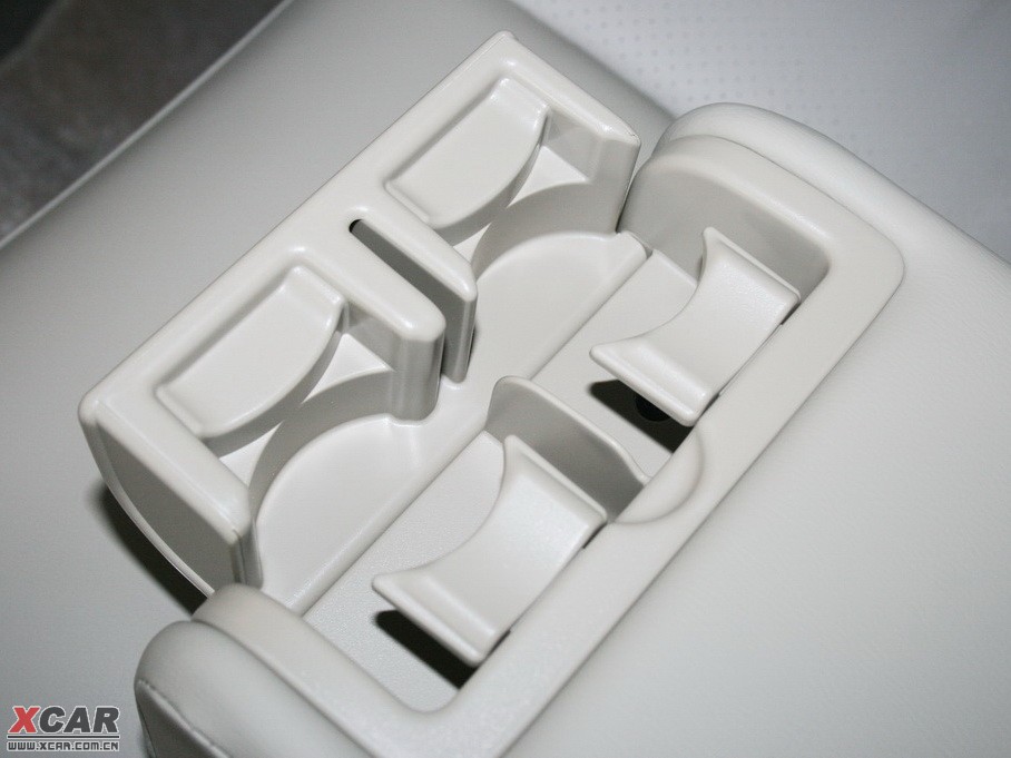 2010܎ 2.0L CVT Ƽ촰