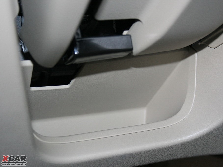 2010܎ 2.0L CVT Ƽ촰